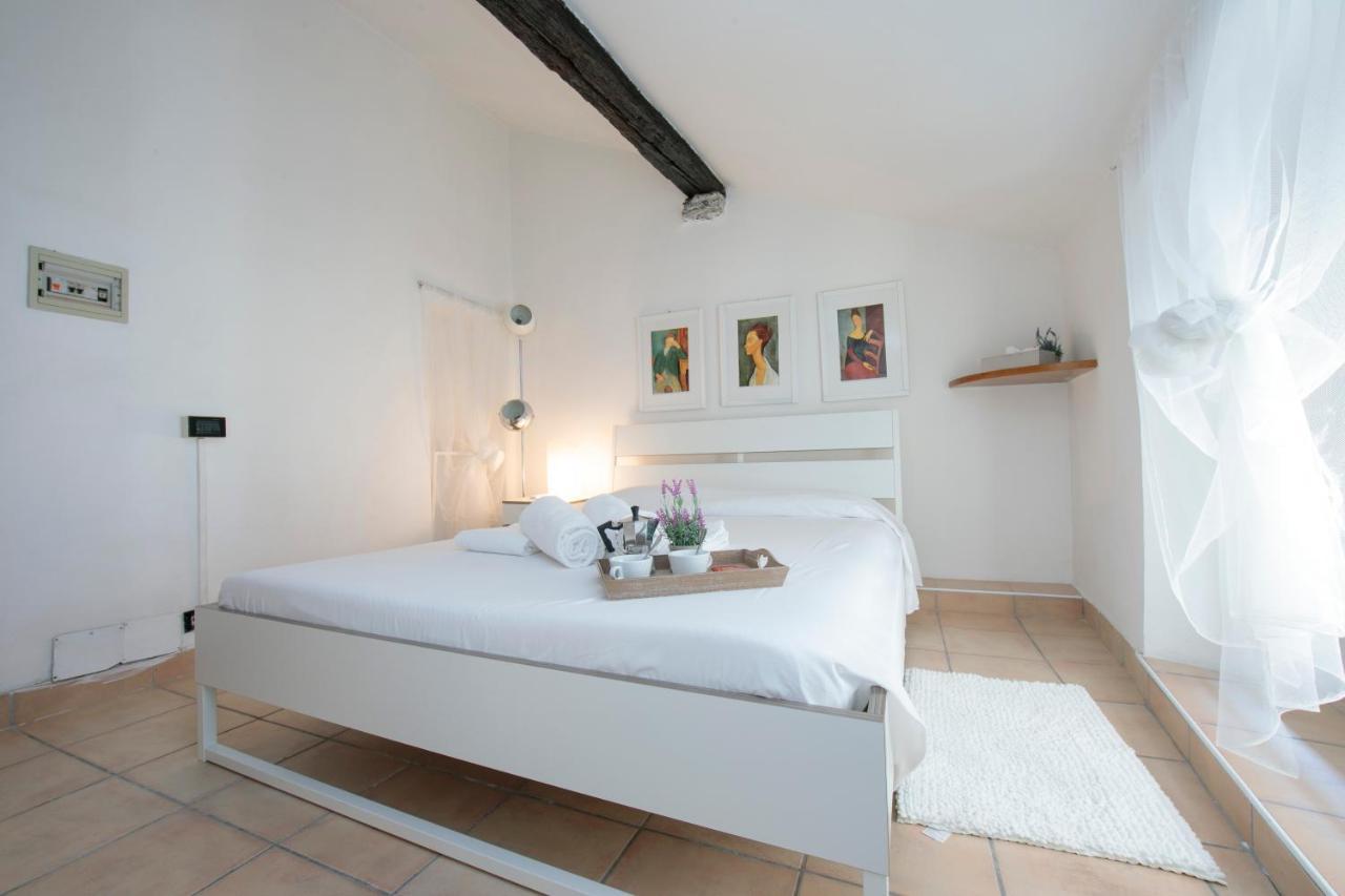 Lake Como Fontana Rooms חדר תמונה